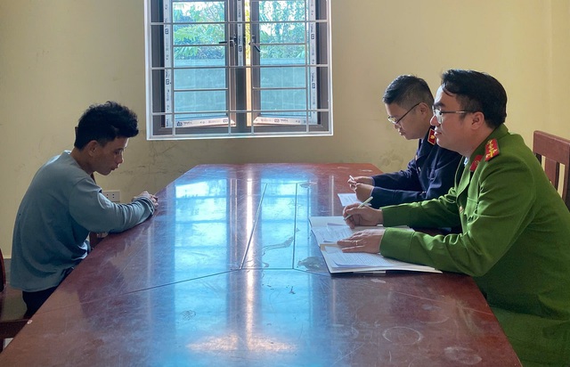 Bắt nghi phạm khống chế người phụ nữ trong đ&ecirc;m để cướp t&agrave;i sản - Ảnh 1.