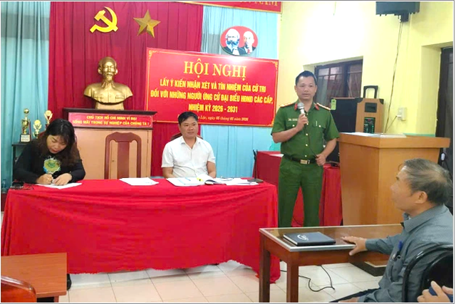 Cử tri phường B&igrave;nh Thuận giới thiệu đại t&aacute; Huỳnh Ngọc Li&ecirc;m ứng cử đại biểu Quốc hội- Ảnh 3.