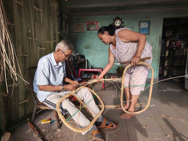 Nghề xưa cố đ&ocirc; c&ograve;n một ch&uacute;t n&agrave;y: Thương nhớ n&ocirc;i m&acirc;y- Ảnh 1.