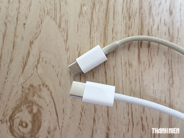 V&igrave; sao d&acirc;y sạc Apple dễ đổi m&agrave;u hơn nhiều loại c&aacute;p kh&aacute;c? - Ảnh 1.
