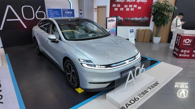 Xe điện d&ugrave;ng pin natri-ion đầu ti&ecirc;n g&acirc;y ấn tượng mạnh - Ảnh 1.