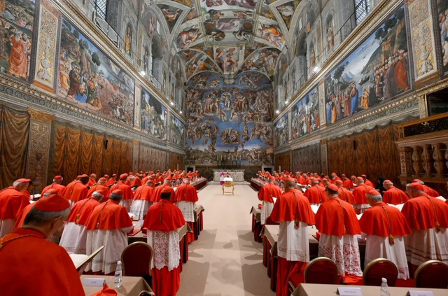 Bức vẽ ph&aacute;c thảo b&agrave;n ch&acirc;n được b&aacute;n với gi&aacute; kỷ lục hơn 27 triệu USD - Ảnh 2.