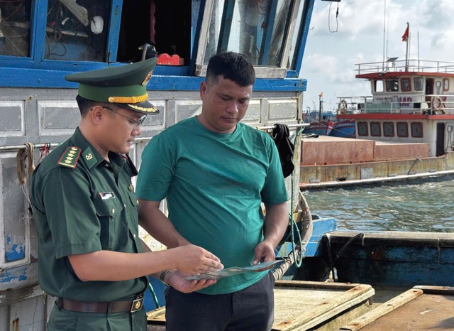 Những k&igrave;nh ngư L&yacute; Sơn ở Ho&agrave;ng Sa - Ảnh 2.