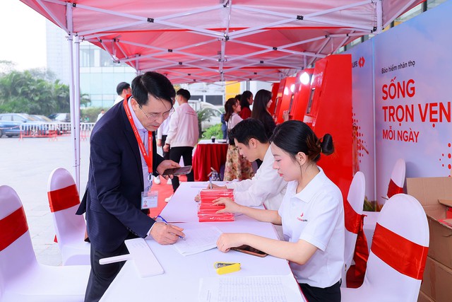 Techcom Life ti&ecirc;n phong ứng dụng AI n&acirc;ng tầm trải nghiệm kh&aacute;ch h&agrave;ng bảo hiểm - Ảnh 5.