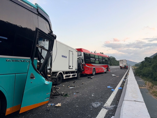 Gần 15.000 vi phạm tr&ecirc;n cao tốc TP.HCM - Nha Trang, CSGT lưu &yacute; t&agrave;i xế dịptết - Ảnh 1.