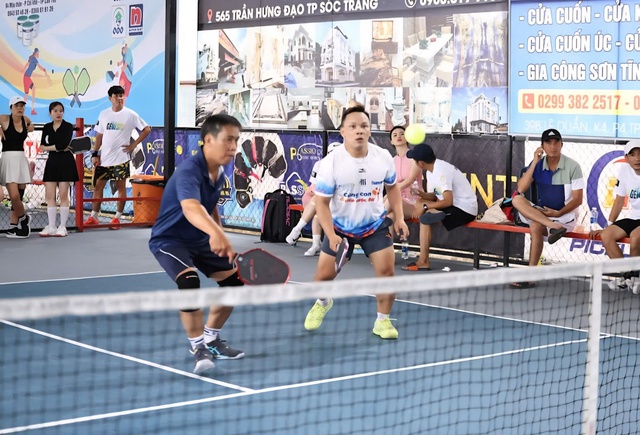 Huy Kh&aacute;nh lần đầu v&ocirc; địch giải pickleball- Ảnh 10.