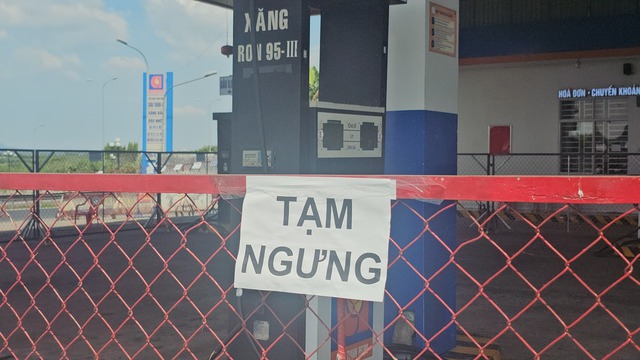 C&acirc;y xăng tr&ecirc;n cao tốc TP.HCM - Long Th&agrave;nh - Dầu Gi&acirc;y vẫn ngưng b&aacute;n- Ảnh 2.