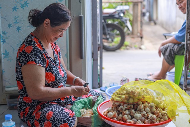 Tết lạ 'x&oacute;m chảy nước mắt' ở TP.HCM: V&igrave; sao nhiều người bỏ nghề?- Ảnh 5.