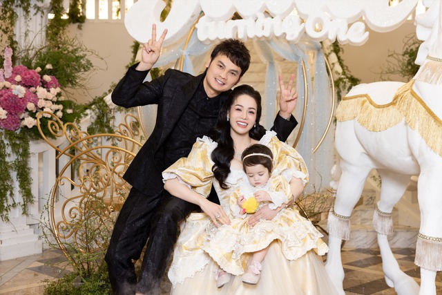 Mối quan hệ đặc biệt của Kim Tiểu Long v&agrave; Nhật Kim Anh - Ảnh 1.