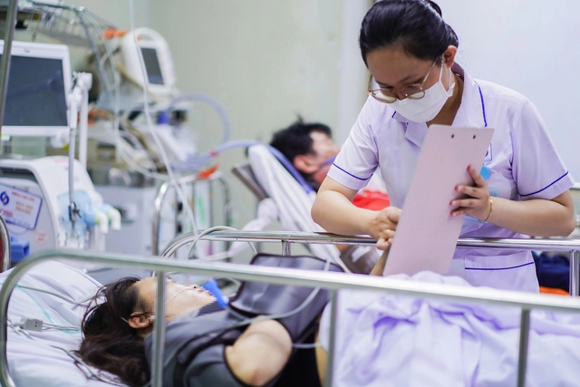 TP.HCM ban h&agrave;nh hướng dẫn mới nhất về điều trị ngạt kh&oacute;i - Ảnh 3.