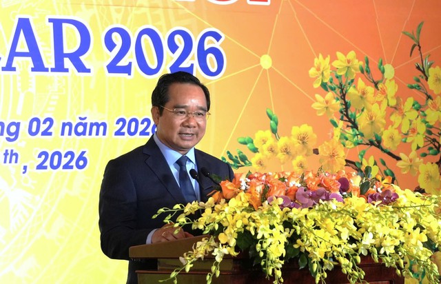 B&iacute; thư v&agrave; Chủ tịch TP.HCM gặp gỡ cơ quan đại diện nước ngo&agrave;i- Ảnh 2.