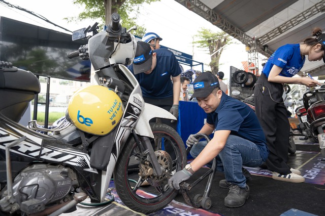 Xe m&aacute;y đi đường d&agrave;i cần kiểm tra kỹ bộ phận n&agrave;o? - Ảnh 2.