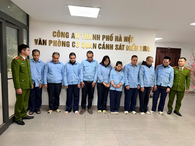 Khởi tố 9 người chiếm đoạt 318 tỉ đồng của 1 ng&acirc;n h&agrave;ng- Ảnh 1.