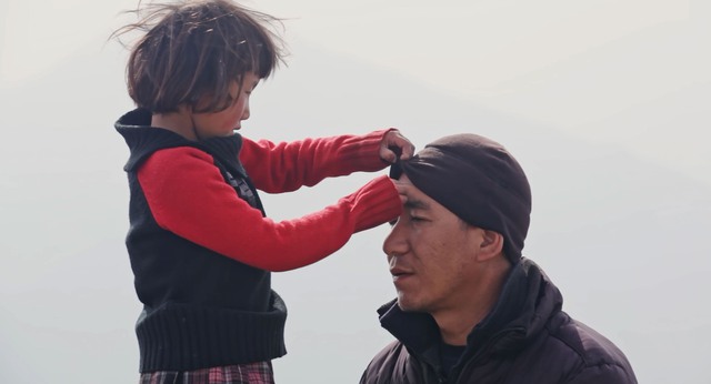 Trường học n&ecirc;n l&agrave; nơi gi&uacute;p trẻ biết c&aacute;ch sống v&agrave; đối diện với cuộc đời- Ảnh 2.