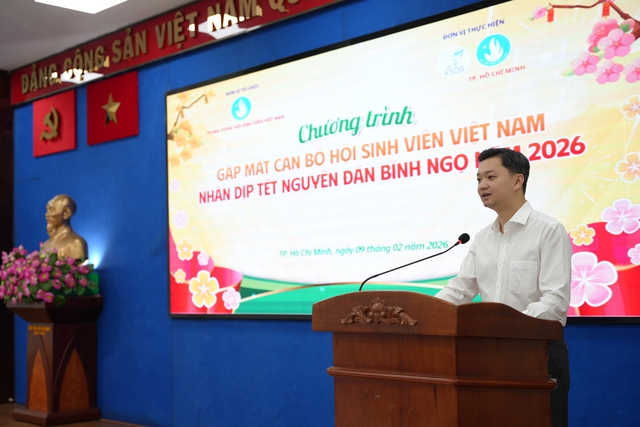 Trao quà tết – Gửi trọn niềm tin tới cán bộ Hội Sinh viên- Ảnh 2.