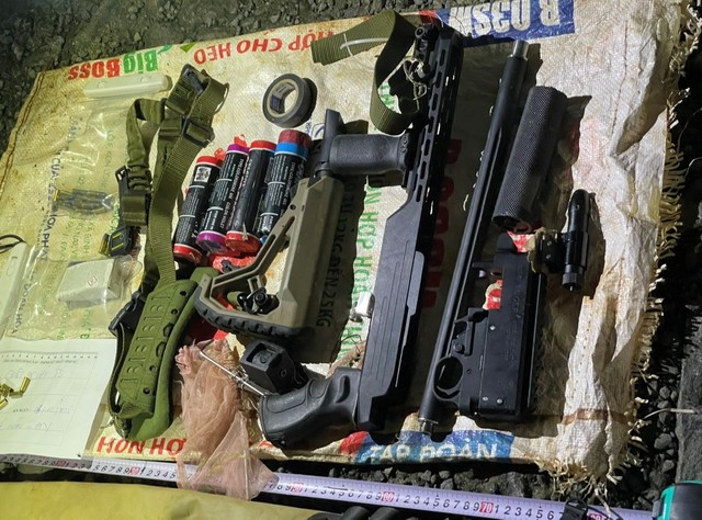 Vụ thảm s&aacute;t 3 người trong 1 gia đ&igrave;nh ở Đồng Nai: Bị c&aacute;o L&ecirc; Sỹ T&ugrave;ng kh&ocirc;ng y&ecirc;u cầu luật sư- Ảnh 4.