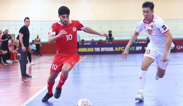 AFC phạt nặng b&oacute;ng đ&aacute; Indonesia v&igrave; mắc một loạt lỗi, đội tuyển futsal Việt Nam cũng bị &lsquo;sờ g&aacute;y&rsquo;- Ảnh 2.