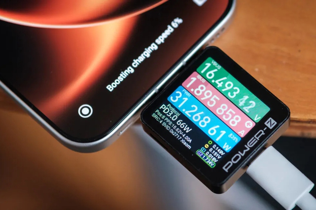 Xiaomi 17 Ultra giải quyết cơn ác mộng của sạc nhanh USB-C - Ảnh 2.