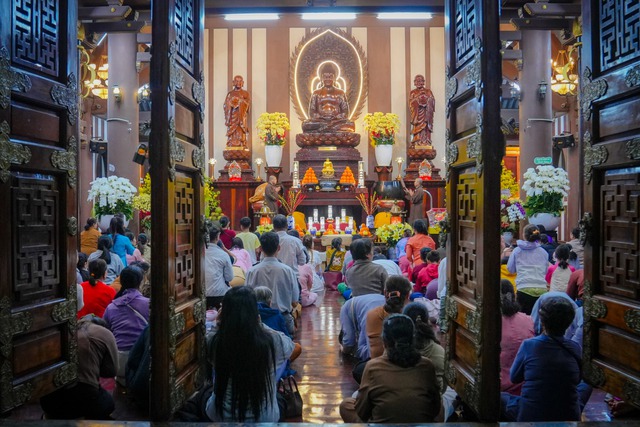 Rằm th&aacute;ng gi&ecirc;ng 2026 l&agrave; ng&agrave;y n&agrave;o, v&igrave; sao l&agrave; rằm quan trọng của người Việt? - Ảnh 2.