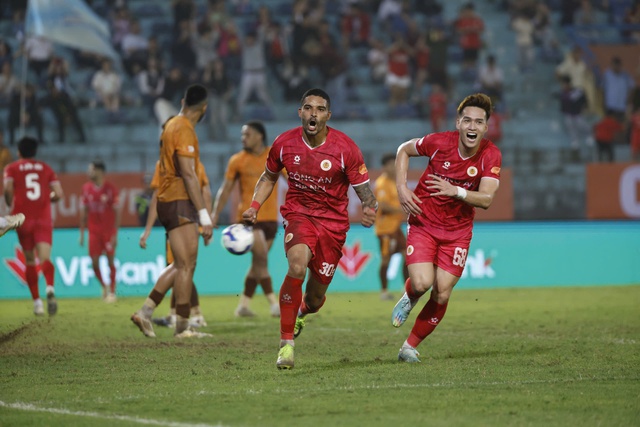 CLB CAHN thăng hoa, thầy Kim càng tự tin đội tuyển Việt Nam sẽ đánh bại Malaysia- Ảnh 5. CLB CAHN thăng hoa, thầy Kim càng tự tin đội tuyển Việt Nam sẽ đánh bại Malaysia- Ảnh 5.