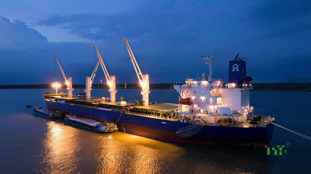 Xuất khẩu lo chi phí vận tải biển tăng- Ảnh 1. Xuất khẩu lo chi phí vận tải biển tăng- Ảnh 1.