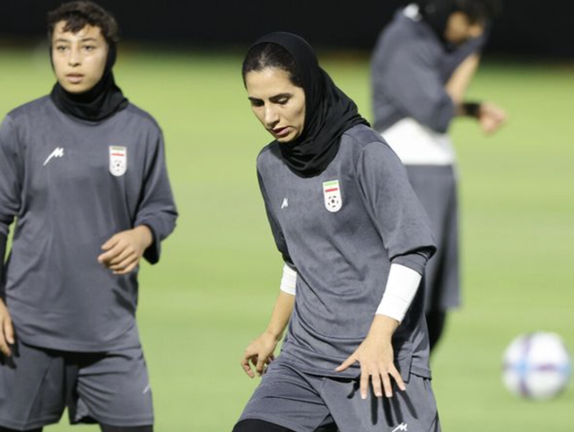 AFC kết nối liên tục đội tuyển nữ Iran dự Asian Cup, hoãn lập tức loạt trận Cúp châu Á- Ảnh 1.