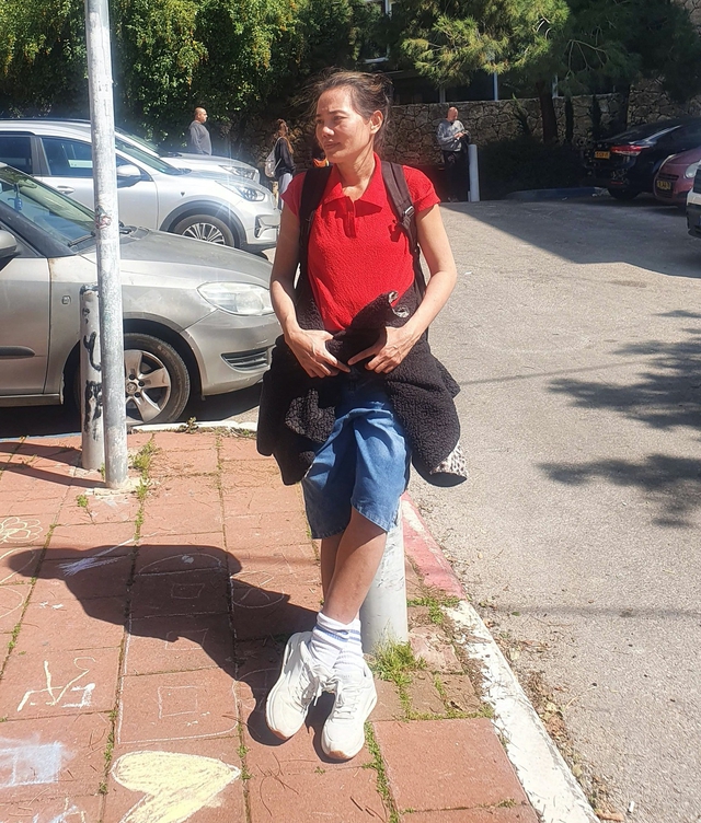  20 lần chạy xuống hầm trú ẩn, không có bữa ăn ngon  - Ảnh 3.