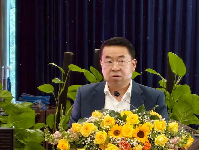 Lâm Đồng họp bàn 'giải cứu' 359 dự án đình trệ- Ảnh 2. Lâm Đồng họp bàn 'giải cứu' 359 dự án đình trệ- Ảnh 2.