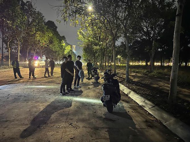 Bắt 3 nghi can giả danh công an cưỡng đoạt tài sản - Ảnh 1.