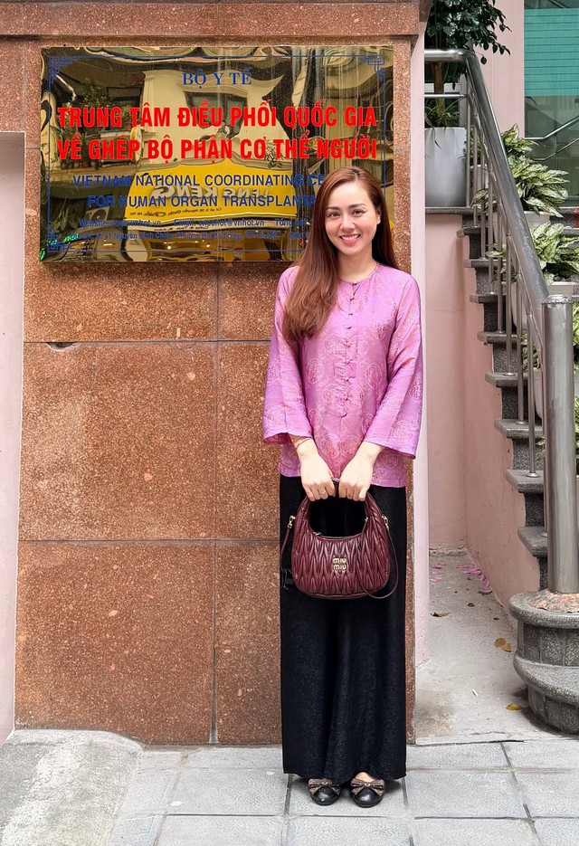 Vợ NSND Công Lý đăng ký hiến tạng - Ảnh 2.