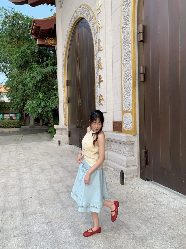 Giày bệt đơn giản nhưng đủ sức tạo nên phong cách cuốn hút- Ảnh 6.