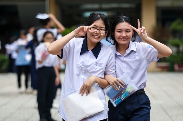 Tuyển sinh lớp 10 chương tr&igrave;nh tiếng Anh t&iacute;ch hợp th&eacute;o 2 đối tượng - Ảnh 1.