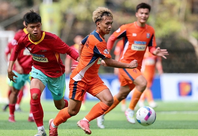 Nụ cười trở lại với ch&agrave;ng tiền vệ xuất sắc- Ảnh 1.