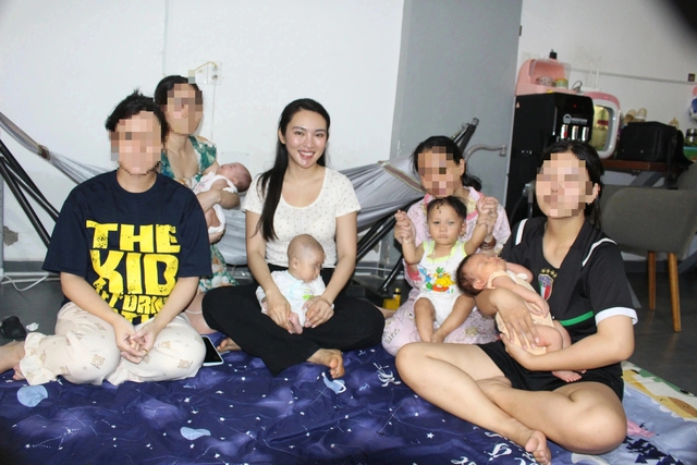 C&ocirc; g&aacute;i trẻ cưu mang mẹ đơn th&acirc;n: Hy vọng mới cho những phận đời kh&oacute; khăn - Ảnh 2.