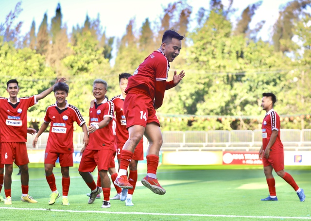 Nhạc trưởng Ho&agrave;ng Danh: 'Quyết chia tay Trường ĐH Thủy lợi bằng danh hiệu v&ocirc; địch'- Ảnh 1.