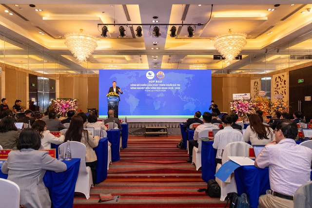 De Heus, H&ugrave;ng Nhơn c&ocirc;ng bố chiến lược 10 năm ph&aacute;t triển ng&agrave;nh chăn nu&ocirc;i bền vững - Ảnh 3.