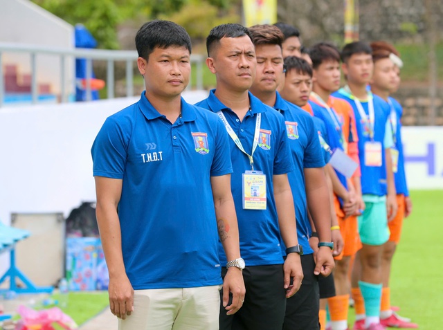 Cựu trung vệ HAGL: 'T&ocirc;i học được c&aacute;ch huấn luyện từ thầy Gi&ocirc;m'- Ảnh 1.