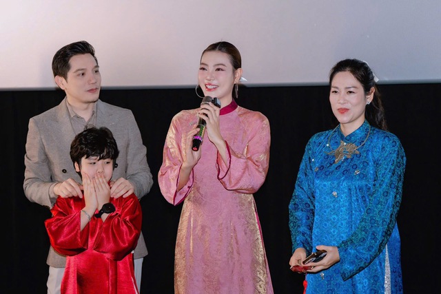 Cuộc sống nghệ sĩ của Thanh Hương sau ly h&ocirc;n: H&agrave;nh tr&igrave;nh độc lập v&agrave; thăng hoa - Ảnh 3.