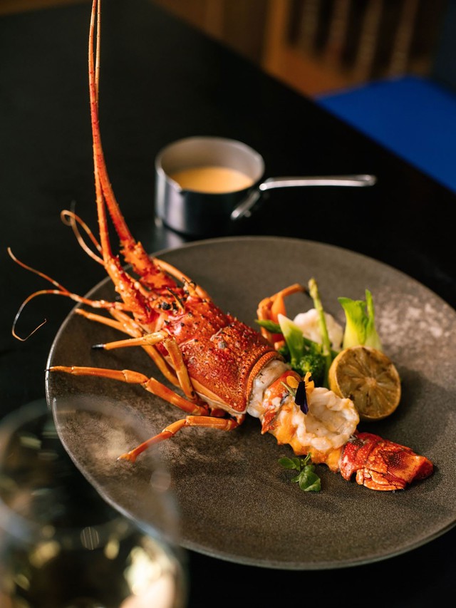 Bếp trưởng tài năng với hành trình nâng tầm ẩm thực tại Radisson Blu Resort Cam Ranh - Ảnh 1.