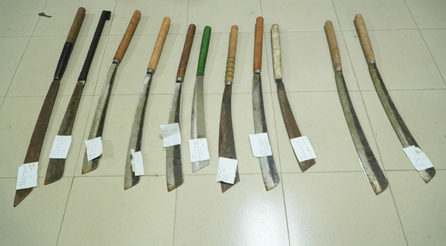 Cần Thơ: Đang bị khởi tố, tiếp tục đi g&acirc;y rối trật tự c&ocirc;ng cộng- Ảnh 2.