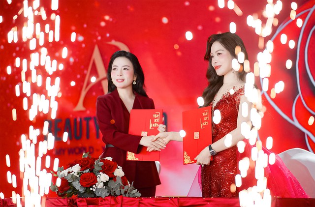 SHINIQUE-Thương hiệu dược mỹ phẩm H&agrave;n Quốc cao cấp ch&iacute;nh thức ra mắt thị trường Việt Nam - Ảnh 4.