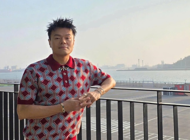 'Cha đẻ' JYP Entertainment xin từ chức, rời vị tr&iacute; gi&aacute;m đốc nội bộ - Ảnh 3.