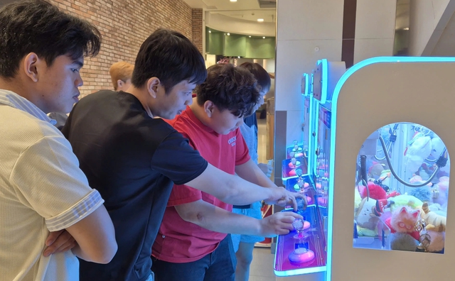 Nhiều nơi kinh doanh tr&ograve; gắp th&uacute; b&ocirc;ng, bật m&iacute; tiền lời mỗi th&aacute;ng- Ảnh 3.