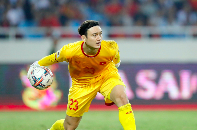 Vị tr&iacute; &lsquo;n&oacute;ng&rsquo; nhất ở đội tuyển Việt Nam: Bất ngờ to&agrave;n tập- Ảnh 2.