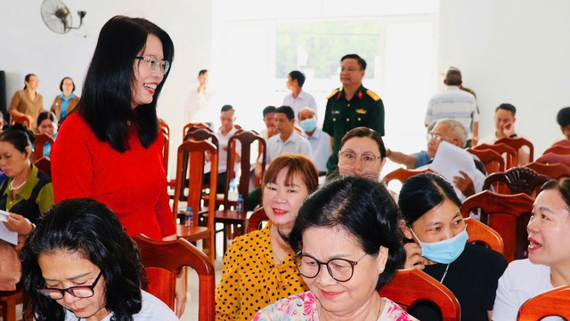 B&agrave; Nguyễn Thị &Aacute;nh Hoa: Hơn 25 năm nỗ lực đ&oacute;ng g&oacute;p cho sự ph&aacute;t triển TP.HCM- Ảnh 3.