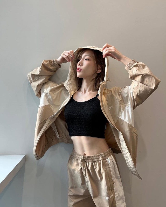 Áo khoác gió - lớp nền hoàn hảo cho phong cách thời trang 24 / 7 - Ảnh 5. Áo khoác gió - lớp nền hoàn hảo cho phong cách thời trang 24 / 7 - Ảnh 5.