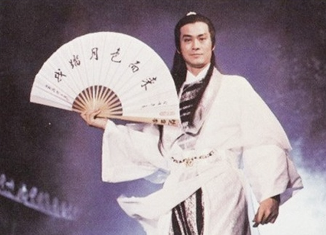 Trịnh Thiếu Thu ở ẩn sau biến cố gia đ&igrave;nh - Ảnh 2.