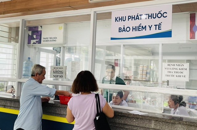 Cần thanh to&aacute;n hơn 21.515 tỉ đồng vượt dự to&aacute;n kh&aacute;m chữa bệnh bảo hiểm y tế  - Ảnh 1.