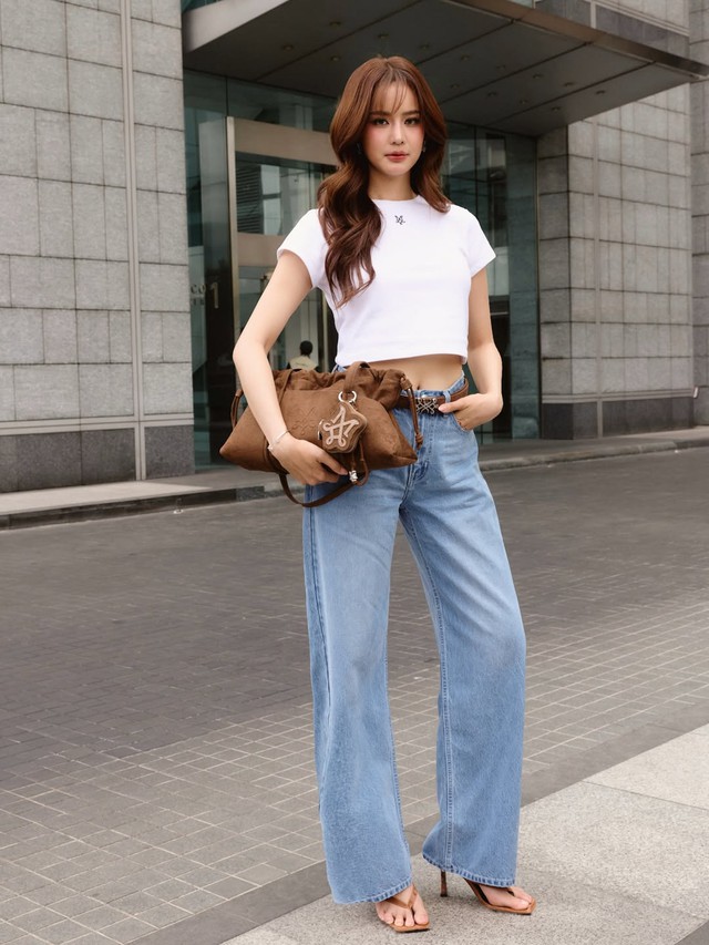 Áo crop top giúp nàng tỏa sáng trong những chuyến du lịch đầu hè  - Ảnh 4.