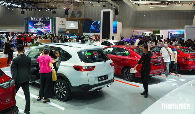 Chưa bao giờ xe gia đình 7 chỗ tại Việt Nam rẻ như lúc này - Ảnh 4.